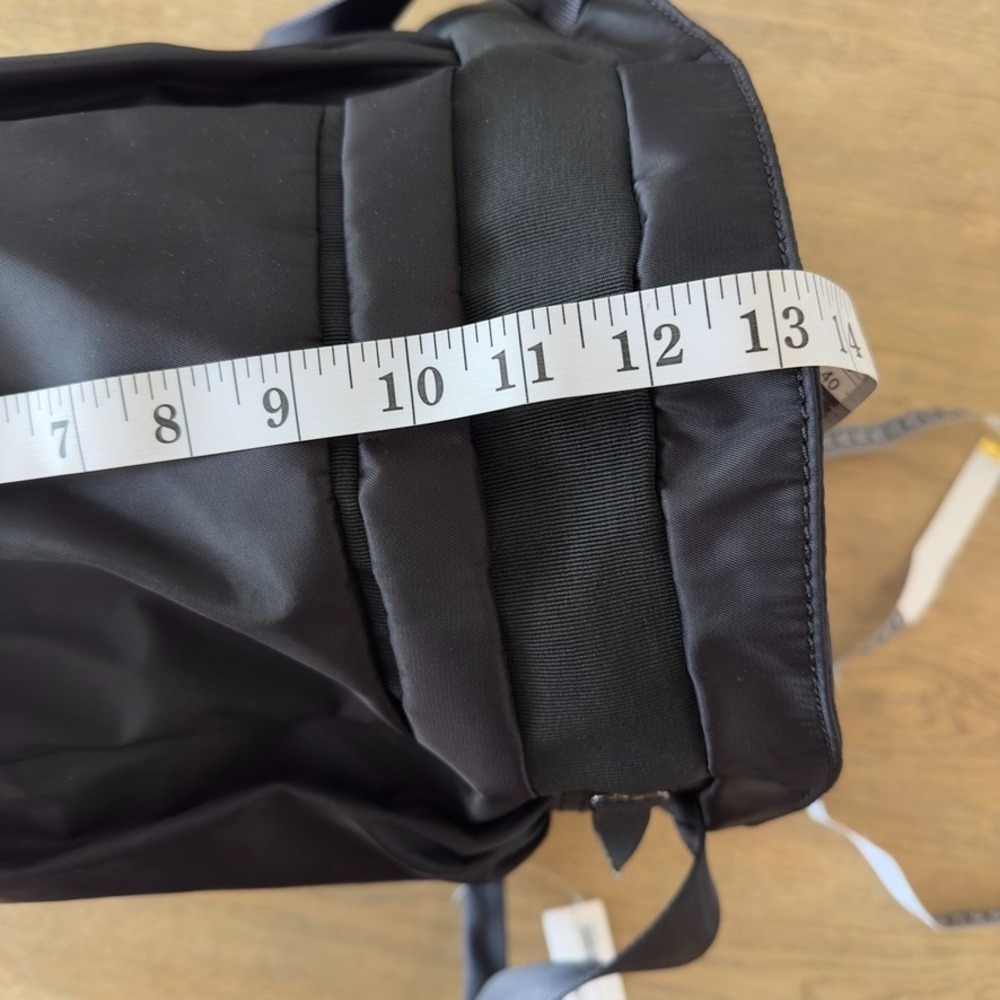 NEW Caraa x Athleta Collab City Tote-Gym Bag-Laptop Weekender-Black-Nylon Lghtwt - Picture 14 of 16